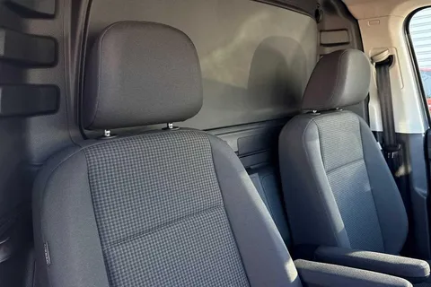 BV25RZZ Volkswagen Caddy 2.0TDI 102PS C20 Cargo Commerce Pro-Tech Pack 2025 Thumbnail #21