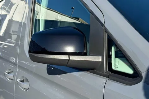 BV25RZZ Volkswagen Caddy 2.0TDI 102PS C20 Cargo Commerce Pro-Tech Pack 2025 Thumbnail #27