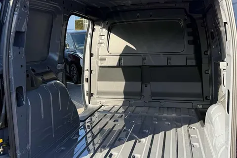 BV25RZZ Volkswagen Caddy 2.0TDI 102PS C20 Cargo Commerce Pro-Tech Pack 2025 Thumbnail #40