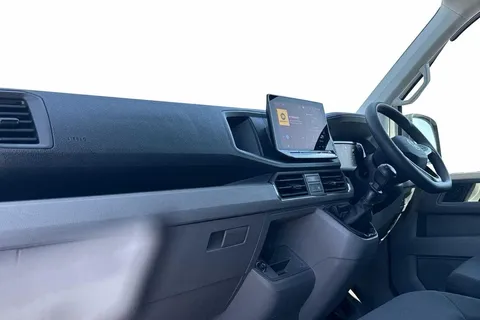 DE75VZF Volkswagen Crafter CR35 Panel van Commerce Plus LWB 140 PS 2.0 TDI 6sp Man FWD - 25MY/Step/Cam Thumbnail #2