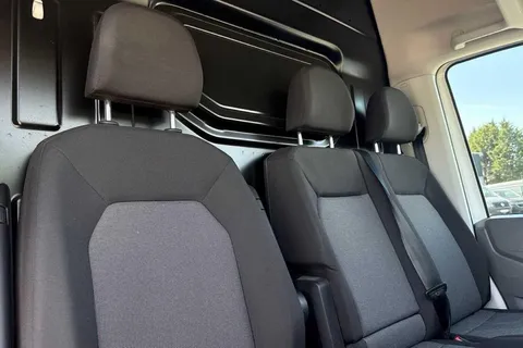 DE75VZF Volkswagen Crafter CR35 Panel van Commerce Plus LWB 140 PS 2.0 TDI 6sp Man FWD - 25MY/Step/Cam Thumbnail #20