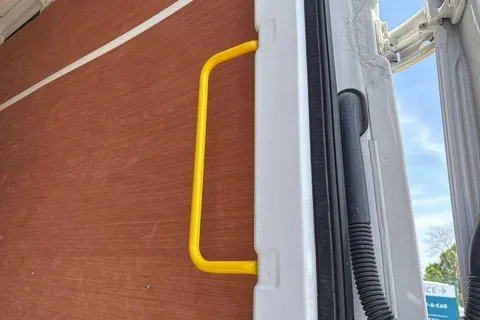 DE75VZF Volkswagen Crafter CR35 Panel van Commerce Plus LWB 140 PS 2.0 TDI 6sp Man FWD - 25MY/Step/Cam Thumbnail #28