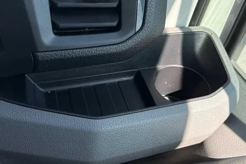 DE75VZF Volkswagen Crafter CR35 Panel van Commerce Plus LWB 140 PS 2.0 TDI 6sp Man FWD - 25MY/Step/Cam Thumbnail #39