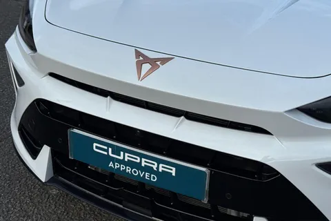 KW25YBR CUPRA Formentor 1.5 eHybrid 25.8kWh V3 DSG Euro 6 (s/s) 5dr Thumbnail #41