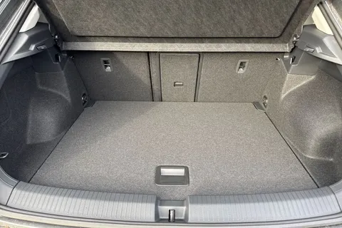  Volkswagen T-Roc 2.0 TDI Style Euro 6 (s/s) 5dr Thumbnail #7