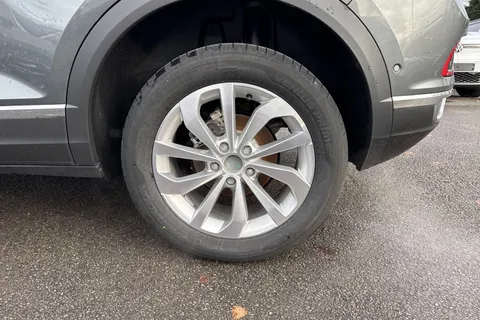  Volkswagen T-Roc 2.0 TDI Style Euro 6 (s/s) 5dr Thumbnail #11