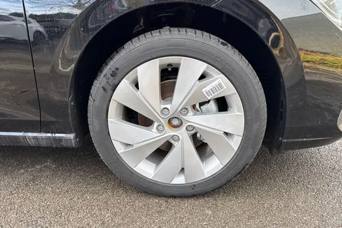  Volkswagen Golf 1.5 eTSI MHEV Match DSG Euro 6 (s/s) 5dr Thumbnail #13