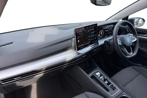  Volkswagen Golf 1.5 eTSI MHEV Match DSG Euro 6 (s/s) 5dr Thumbnail #15