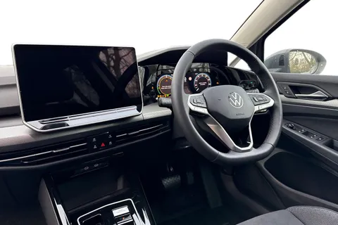  Volkswagen Golf 1.5 TSI eHybrid 19.7kWh Style DSG Euro 6 (s/s) 5dr Thumbnail #18