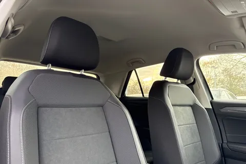  Volkswagen T-Roc 2.0 TDI Style Euro 6 (s/s) 5dr Thumbnail #24