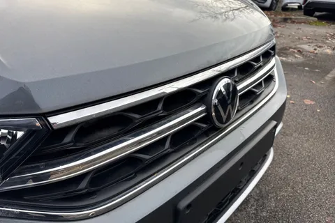  Volkswagen T-Roc 2.0 TDI Style Euro 6 (s/s) 5dr Thumbnail #25