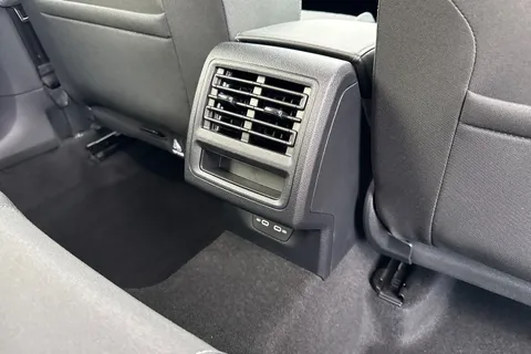  Volkswagen Golf 1.5 eTSI MHEV Match DSG Euro 6 (s/s) 5dr Thumbnail #29