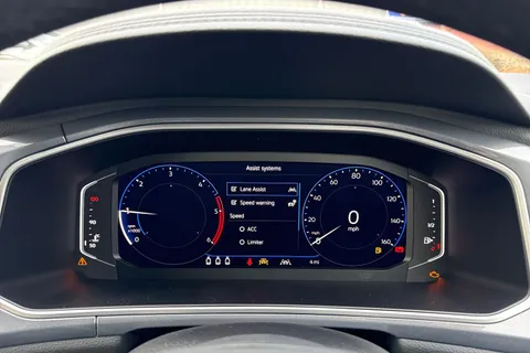  Volkswagen T-Roc 2.0 TDI Style Euro 6 (s/s) 5dr Thumbnail #33