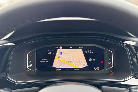  Volkswagen T-Roc 1.0 TSI Style Design Euro 6 (s/s) 5dr Thumbnail #38