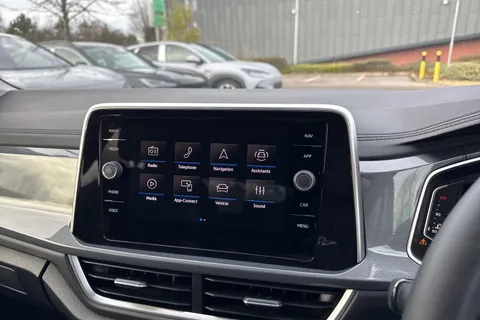  Volkswagen T-Roc 2.0 TDI Style Euro 6 (s/s) 5dr Thumbnail #41