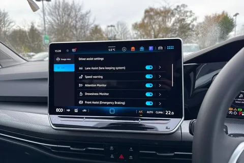  Volkswagen Golf 1.5 TSI eHybrid 19.7kWh Style DSG Euro 6 (s/s) 5dr Thumbnail #46