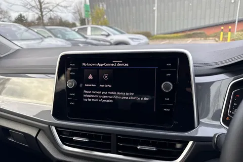  Volkswagen T-Roc 2.0 TDI Style Euro 6 (s/s) 5dr Thumbnail #45