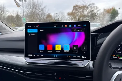  Volkswagen Golf 1.5 TSI eHybrid 19.7kWh Style DSG Euro 6 (s/s) 5dr Thumbnail #49