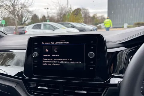  Volkswagen T-Roc 1.0 TSI Style Design Euro 6 (s/s) 5dr Thumbnail #47