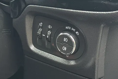 KS21DNF Vauxhall Corsa 1.2 Turbo SRi Premium Euro 6 (s/s) 5dr Thumbnail #32