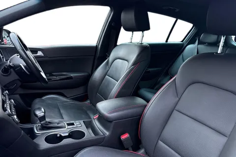 AP70UJC Kia Sportage 1.6 CRDi MHEV GT-Line S DCT Euro 6 (s/s) 5dr Thumbnail #12