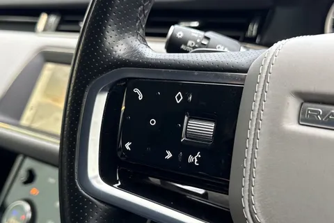 31 of 45 for Land Rover Range Rover Evoque 2.0 P250 R-Dynamic S 5dr