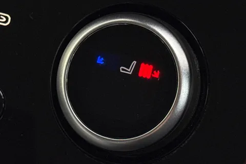 39 of 45 for Land Rover Range Rover Evoque 2.0 P250 R-Dynamic S 5dr