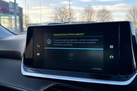 NV71FUP PEUGEOT e-208 50kWh Allure Premium Auto 5dr Thumbnail #17