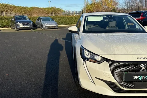 NV71FUP PEUGEOT e-208 50kWh Allure Premium Auto 5dr Thumbnail #25