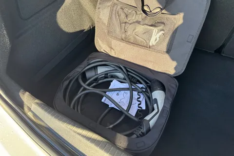 NV71FUP PEUGEOT e-208 50kWh Allure Premium Auto 5dr Thumbnail #37