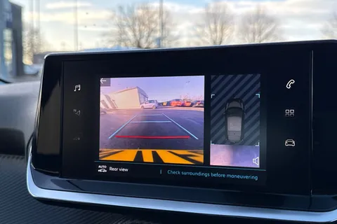 NV71FUP PEUGEOT e-208 50kWh Allure Premium Auto 5dr Thumbnail #56