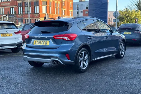 25 of 51 for Ford Focus 1.5T EcoBoost Active Auto Euro 6 (s/s) 5dr