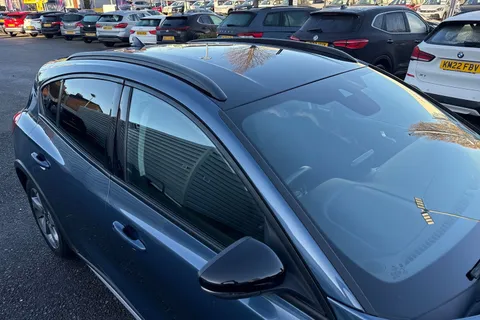 33 of 51 for Ford Focus 1.5T EcoBoost Active Auto Euro 6 (s/s) 5dr