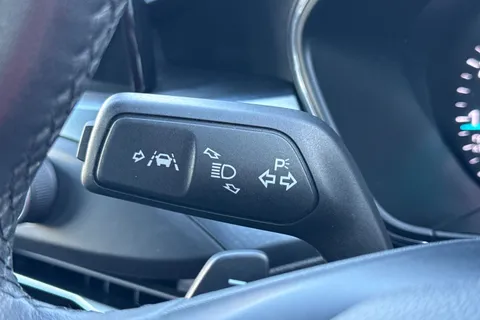 34 of 51 for Ford Focus 1.5T EcoBoost Active Auto Euro 6 (s/s) 5dr