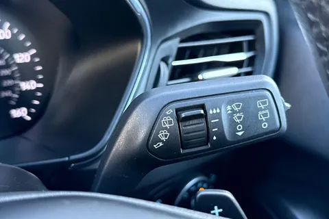 36 of 51 for Ford Focus 1.5T EcoBoost Active Auto Euro 6 (s/s) 5dr