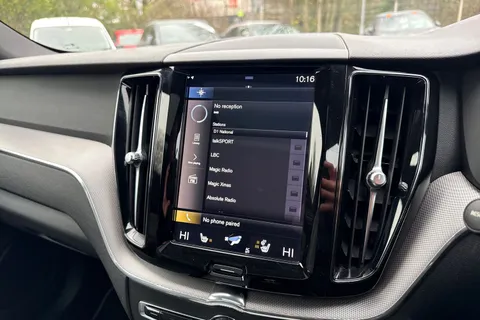 KV20OUD Volvo Xc60 2.0 B4 MHEV R-Design Auto AWD Euro 6 (s/s) 5dr Thumbnail #33