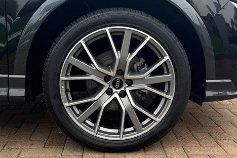 KT74EHK Audi Q3 Black Edition 35 TDI 150 PS S tronic Thumbnail #12