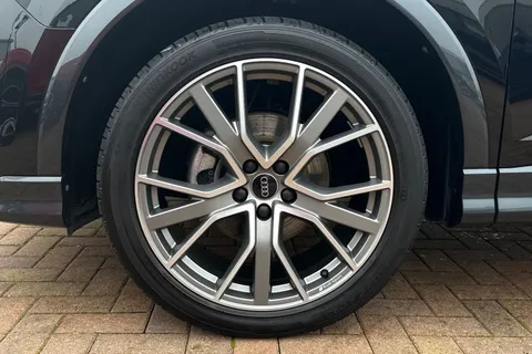 KT74EHK Audi Q3 Black Edition 35 TDI 150 PS S tronic Thumbnail #13