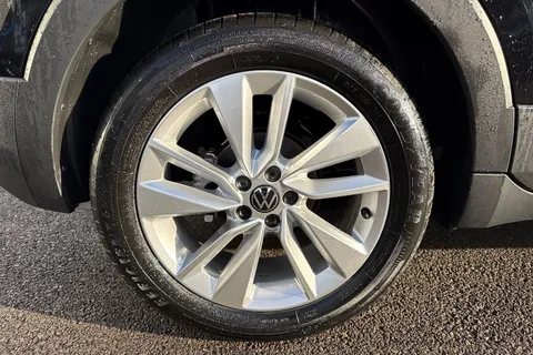 GL74AWU Volkswagen T-Cross 1.0 TSI 115 Match 5dr Thumbnail #12