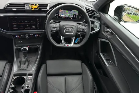 KT74EHK Audi Q3 Black Edition 35 TDI 150 PS S tronic Thumbnail #19