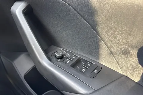 GL74AWU Volkswagen T-Cross 1.0 TSI 115 Match 5dr Thumbnail #22