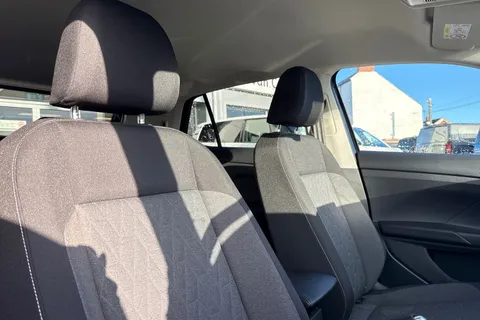 GL74AWU Volkswagen T-Cross 1.0 TSI 115 Match 5dr Thumbnail #25