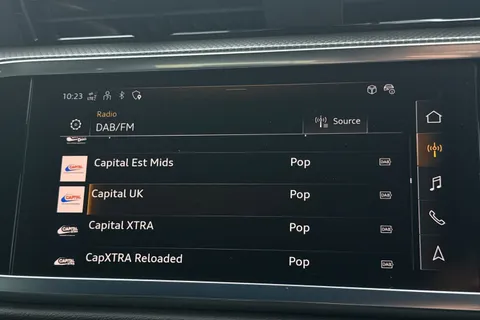 KT74EHK Audi Q3 Black Edition 35 TDI 150 PS S tronic Thumbnail #54