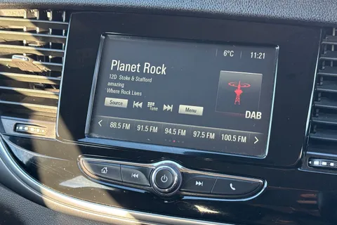 17 of 41 for Vauxhall Mokka X 1.4i Turbo Active Euro 6 (s/s) 5dr