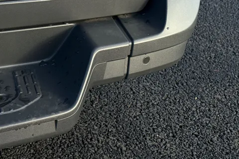 MF75FLZ Volkswagen Crafter 2.0 TDI 140PS Commerce Plus High Roof Van Thumbnail #28