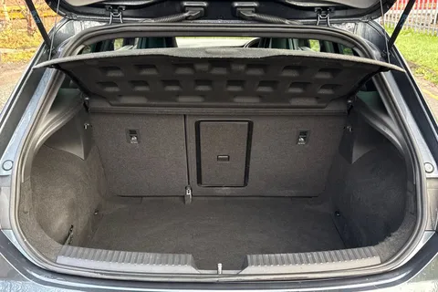 YD20YXW SEAT Leon 2.0 TSI Cupra 290 Lux DSG Euro 6 (s/s) 5dr Thumbnail #6