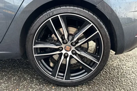 YD20YXW SEAT Leon 2.0 TSI Cupra 290 Lux DSG Euro 6 (s/s) 5dr Thumbnail #11