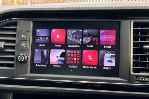 YD20YXW SEAT Leon 2.0 TSI Cupra 290 Lux DSG Euro 6 (s/s) 5dr Thumbnail #16