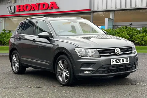 1 of 53 for VOLKSWAGEN TIGUAN 2.0 TDi 150 Match 5dr DSG