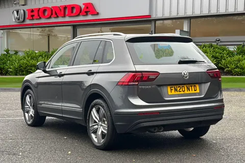 2 of 53 for VOLKSWAGEN TIGUAN 2.0 TDi 150 Match 5dr DSG